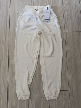 ALO Yoga Cream Waffle-Knit Joggers